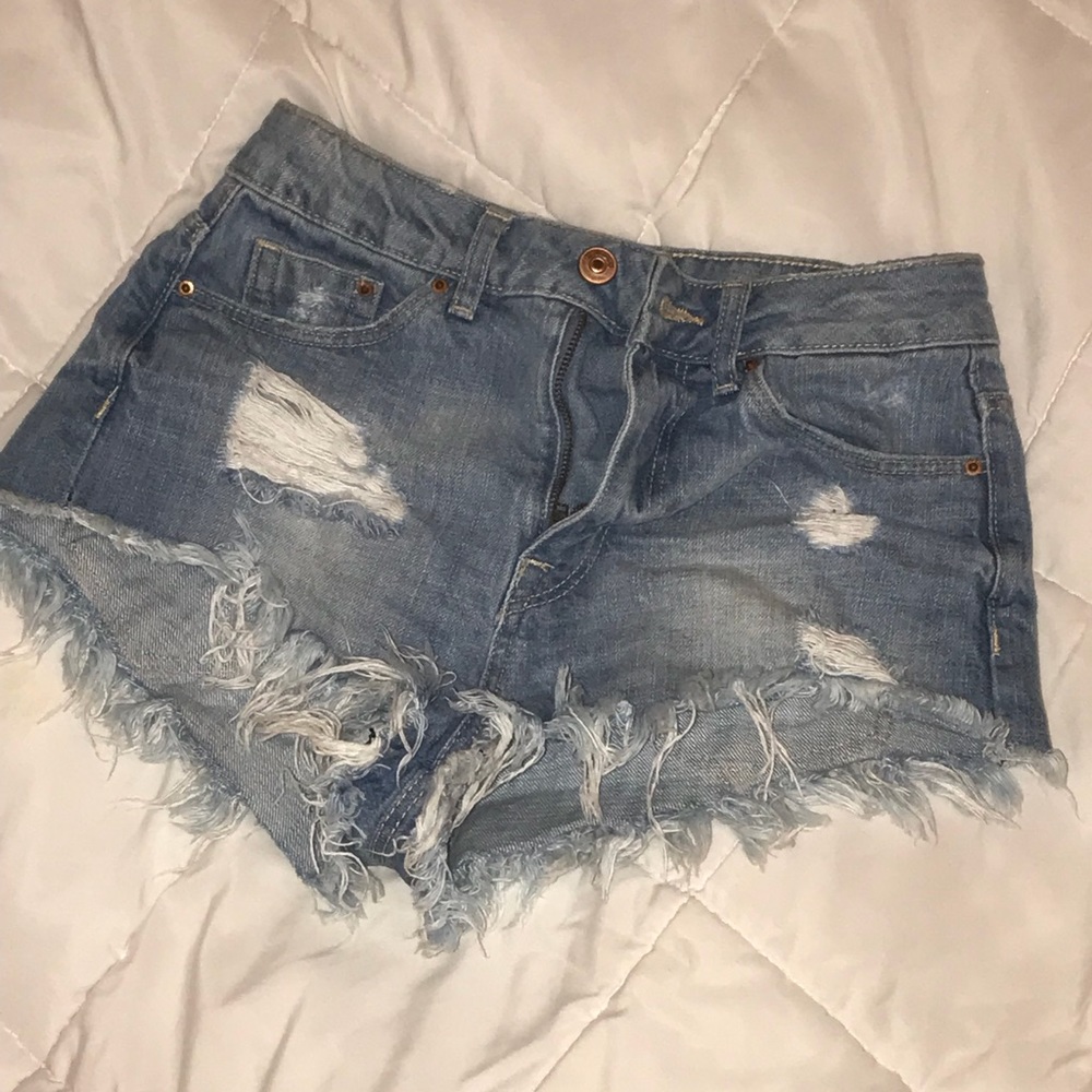 Sexy short shorts